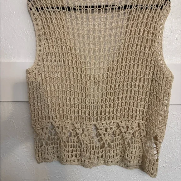 Crochet Knit Vest in Beige - Picture 2 of 2